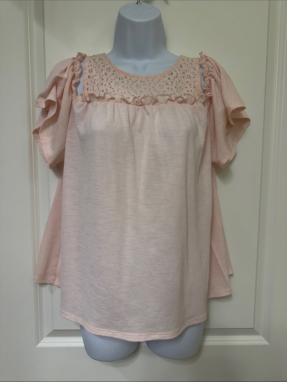 LC Lauren Conrad Light Pink Cold Shoulder Crochet Yoke Blouse